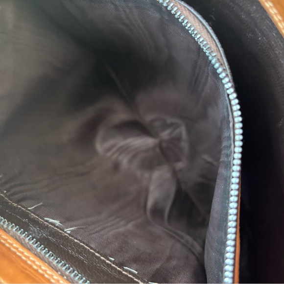Brown Gucci shoilder bag